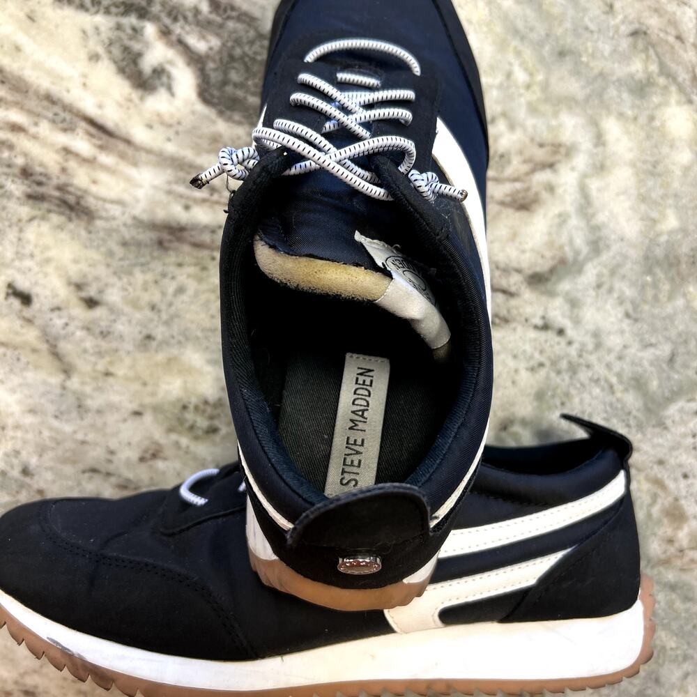 Steve Madden Denney Black + White Flatform Wedge Sneakers Size 9 - Picture 6 of 6